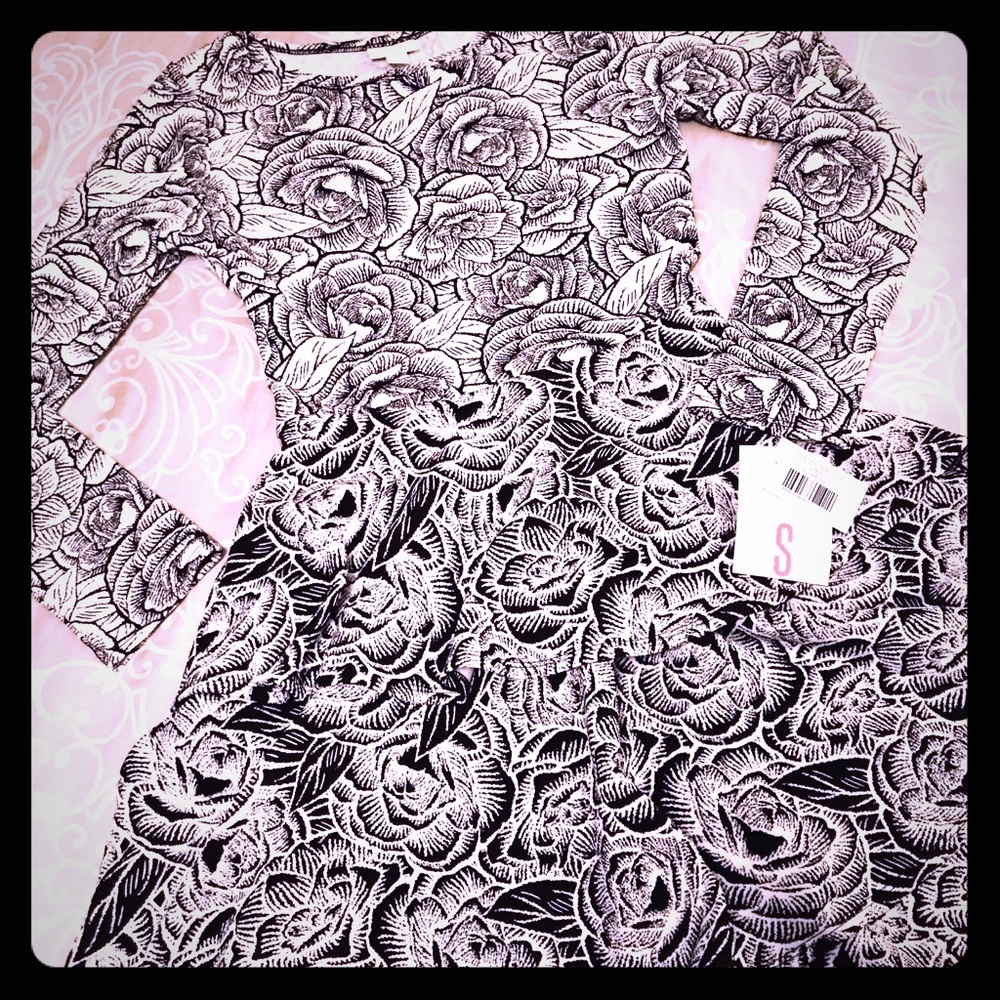 SOLD Lularoe Georgia Dress